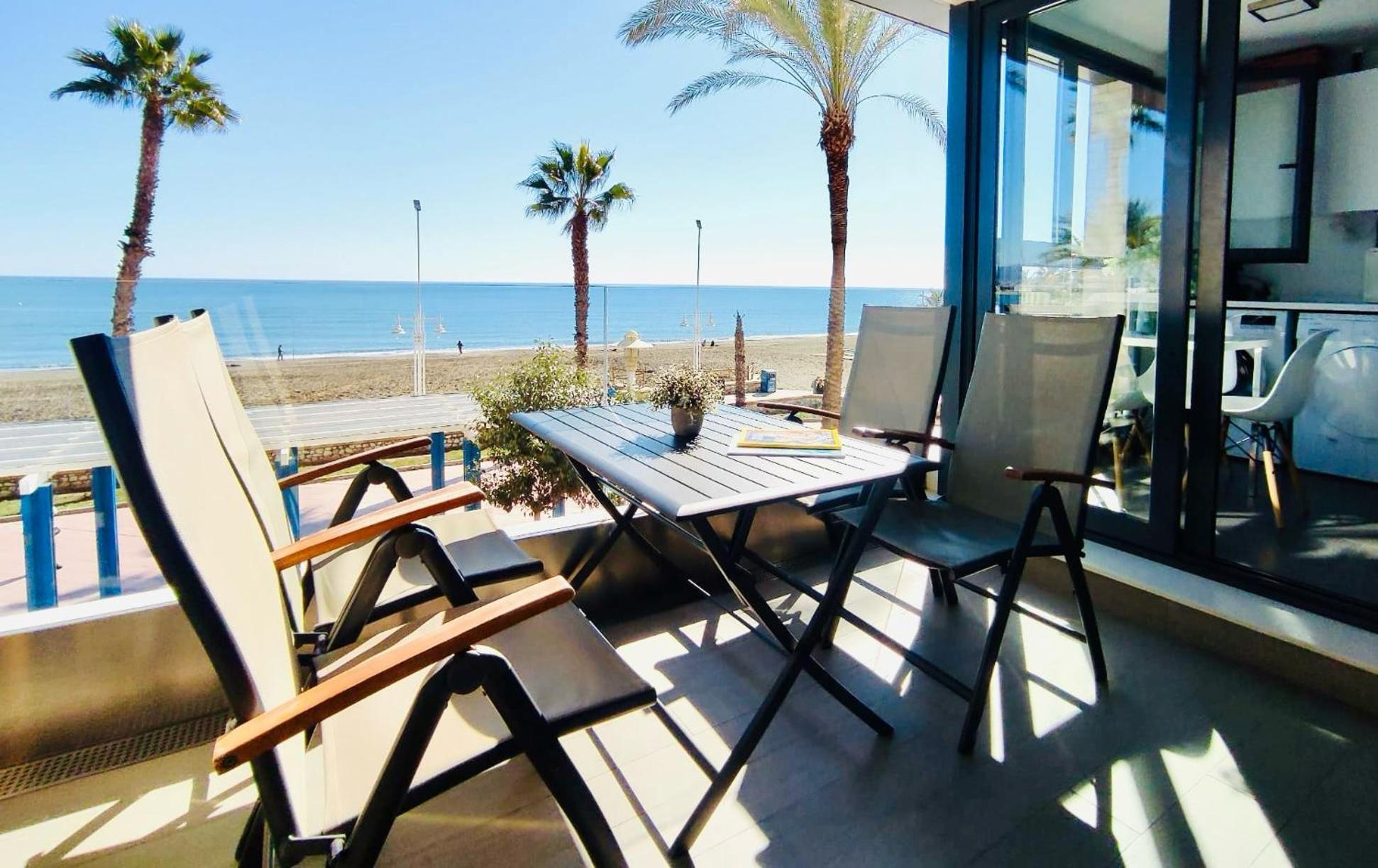Apartament Gran Vivienda De Lujo Frente Al Mar Malaga Zewnętrze zdjęcie