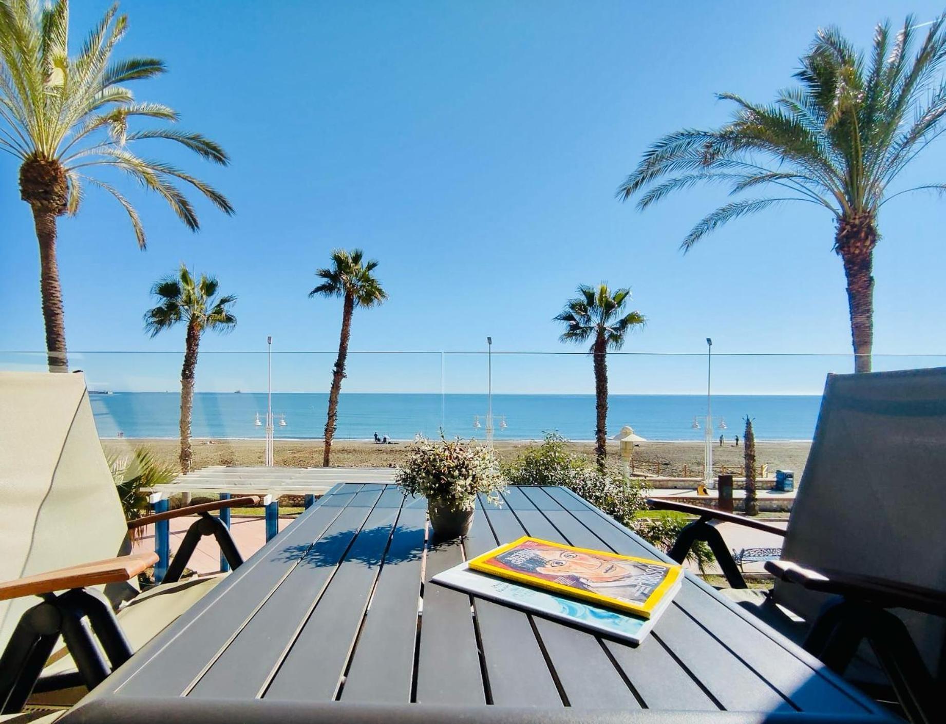 Apartament Gran Vivienda De Lujo Frente Al Mar Malaga Zewnętrze zdjęcie