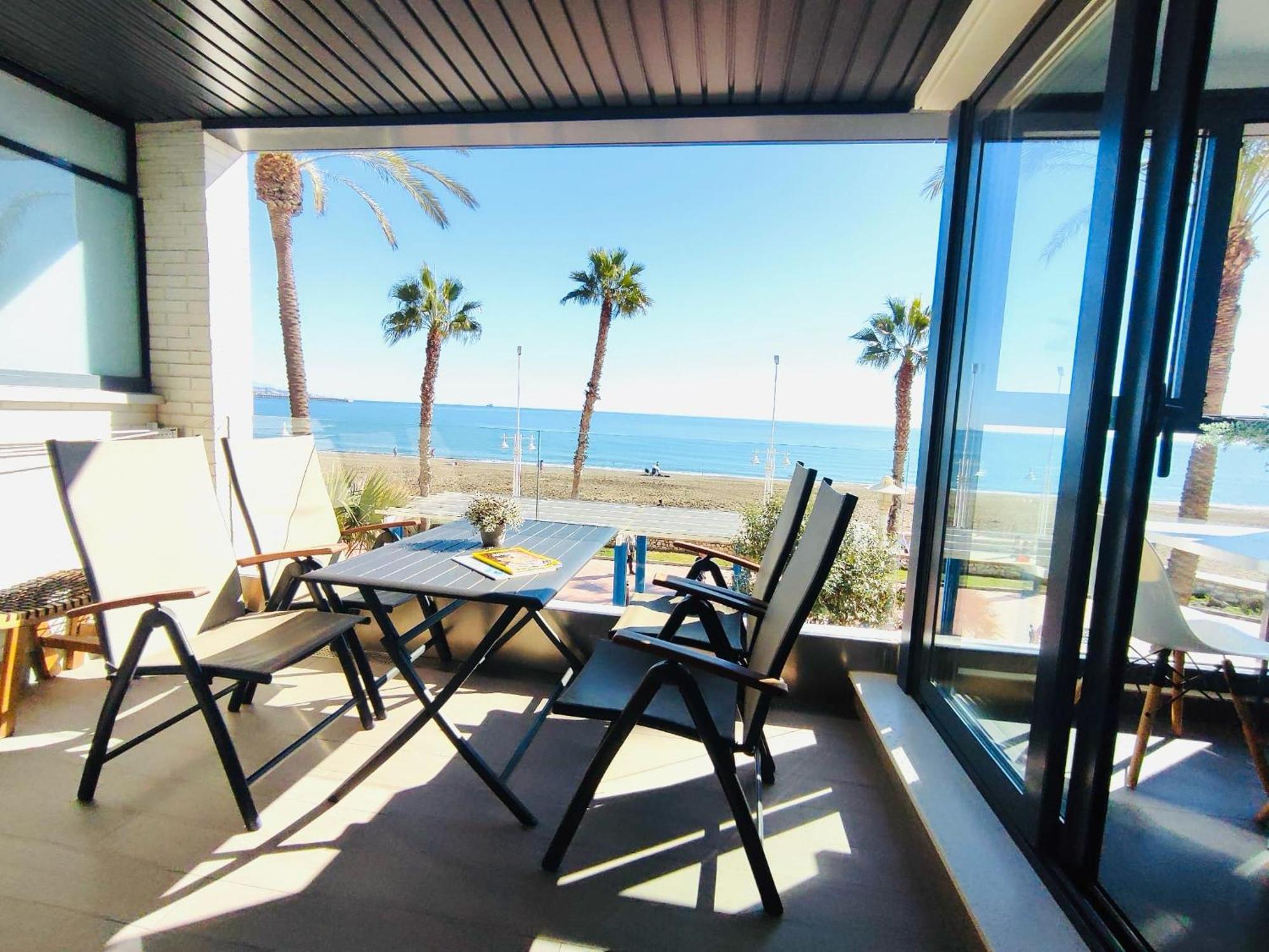 Apartament Gran Vivienda De Lujo Frente Al Mar Malaga Zewnętrze zdjęcie