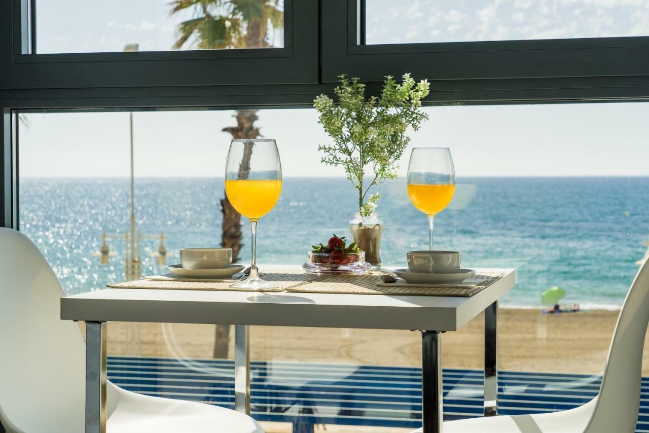 Apartament Gran Vivienda De Lujo Frente Al Mar Malaga Zewnętrze zdjęcie